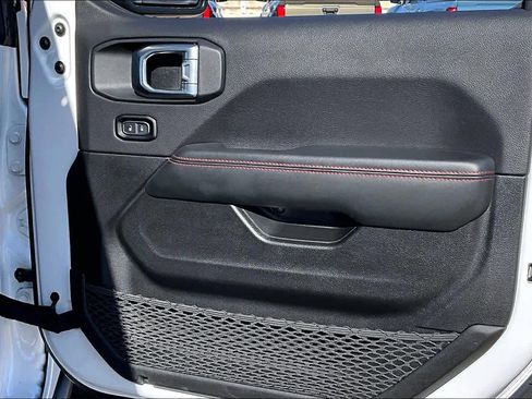 Used 2024 Jeep Gladiator Rubicon image 44