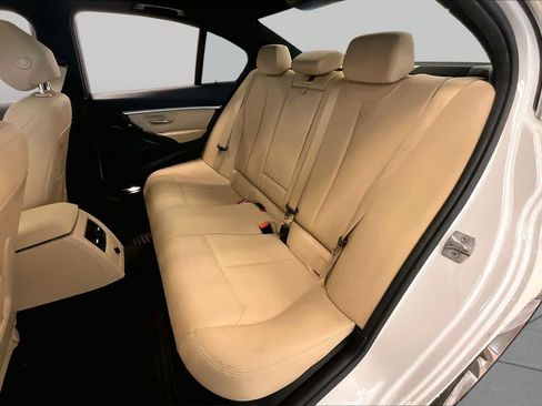 Used 2018 BMW 330i Sedan RWD image 18