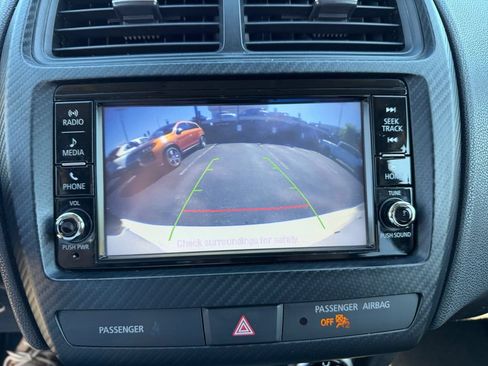 Used 2021 Mitsubishi Outlander Sport ES FWD image 18
