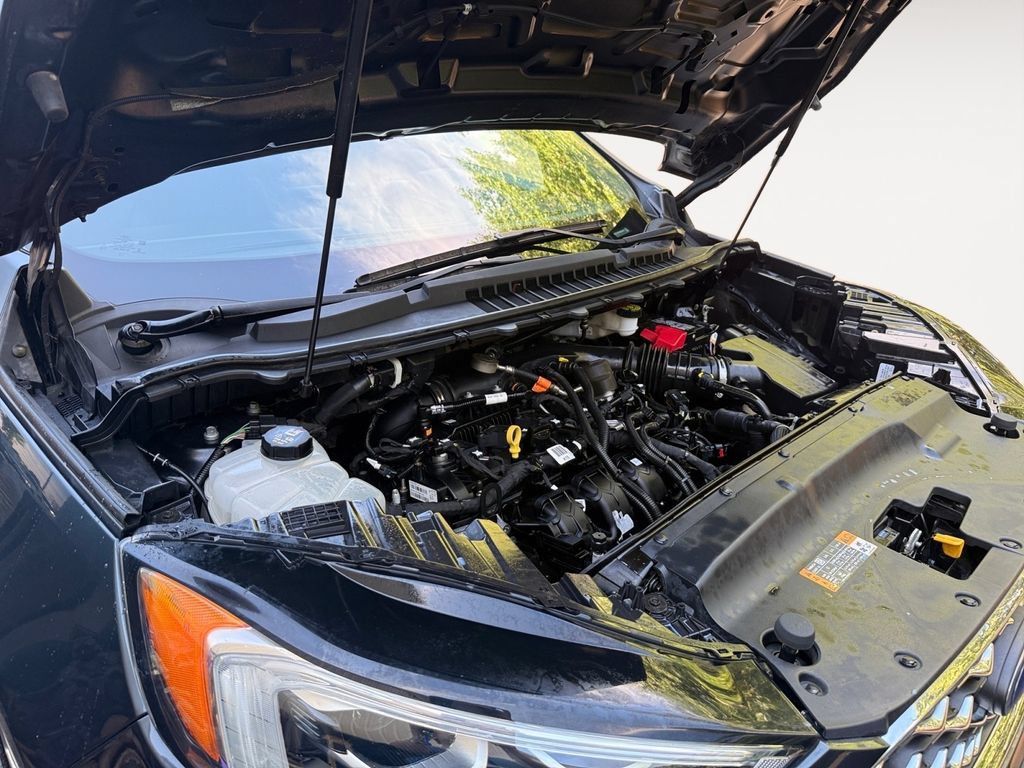 Used 2022 Ford Edge Titanium w/ Equipment Group 301A AWD/4WD image 30