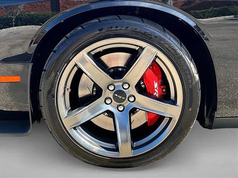 Used 2022 Dodge Challenger SRT Hellcat w/ SRT Black Package image 10