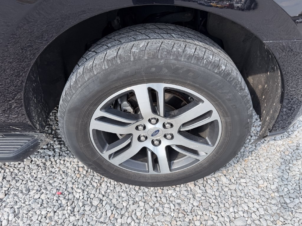 Used 2024 Ford Expedition Limited AWD/4WD image 37