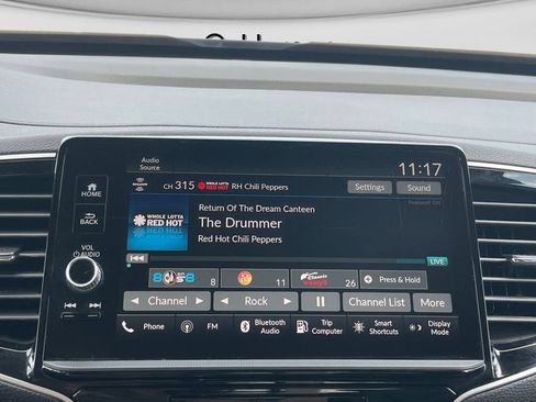 Certified 2025 Honda Ridgeline RTL image 42