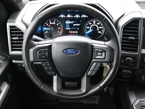 Used 2018 Ford F150 XLT w/ Equipment Group 302A Luxury image 15
