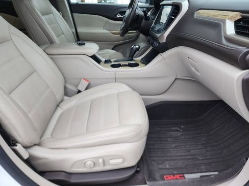 Used 2018 GMC Acadia Denali w/ Technology Package image 54