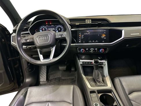 Used 2023 Audi Q3 2.0T Premium w/ Convenience Package AWD/4WD image 21