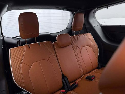 New 2026 Chrysler Pacifica Pinnacle image 38