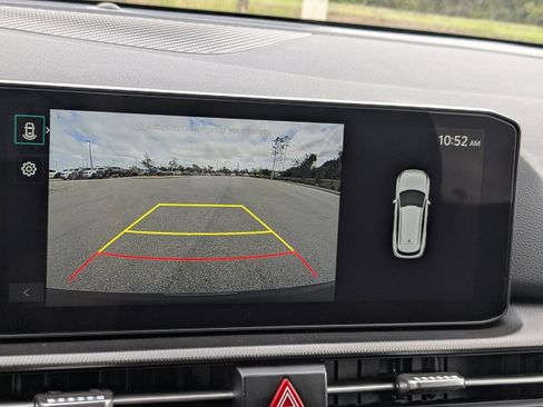New 2026 Kia Sportage LX FWD image 27