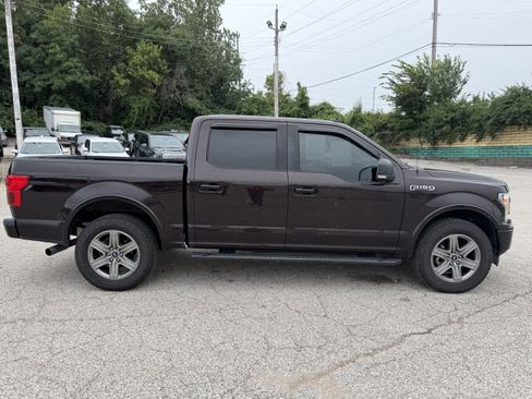 Used 2018 Ford F150 XLT w/ Equipment Group 302A Luxury AWD/4WD image 8
