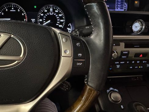 Used 2013 Lexus ES 350 w/ Premium Pkg image 26