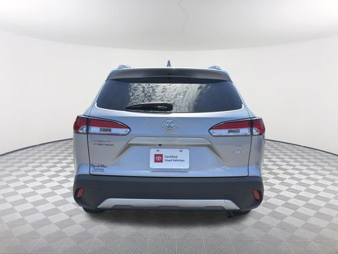 Certified 2022 Toyota Corolla Cross LE AWD/4WD image 16