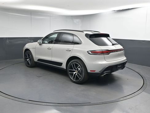 New 2026 Porsche Macan AWD/4WD image 3