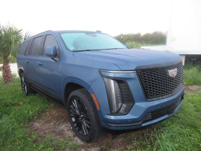 Used 2025 Cadillac Escalade ESV Sport Platinum