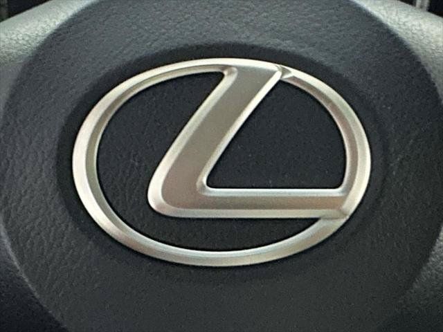 Used 2018 Lexus LX 570 4WD image 26