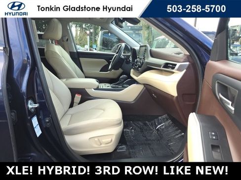 Used 2022 Toyota Highlander XLE image 23