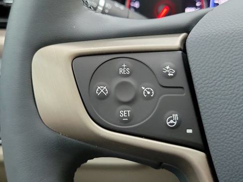 Certified 2023 GMC Acadia Denali w/ Denali Ultimate Package FWD image 25