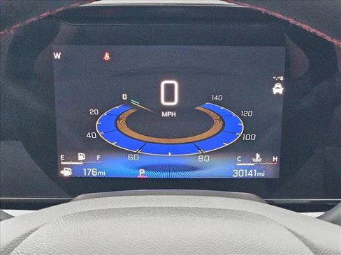 Used 2025 Chevrolet Trax RS w/ Driver Confidence Package FWD image 11