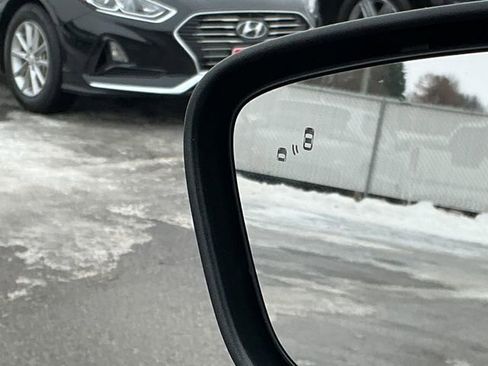 Used 2022 Ford Escape SE image 41