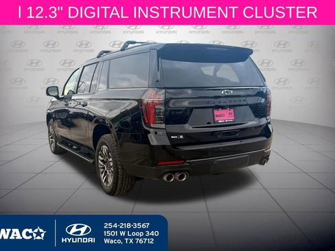 Used 2025 Chevrolet Suburban Z71 image 9
