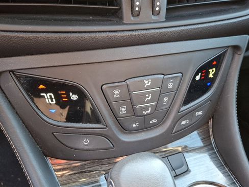 Used 2017 Buick Envision Essence w/ LPO, Cargo Package image 17