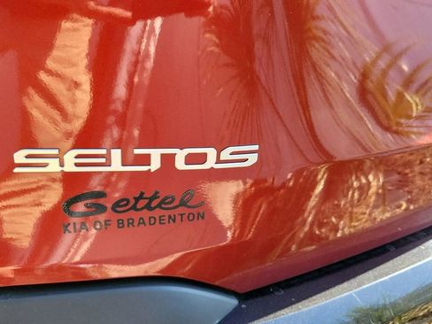 Used 2024 Kia Seltos SX AWD/4WD image 39