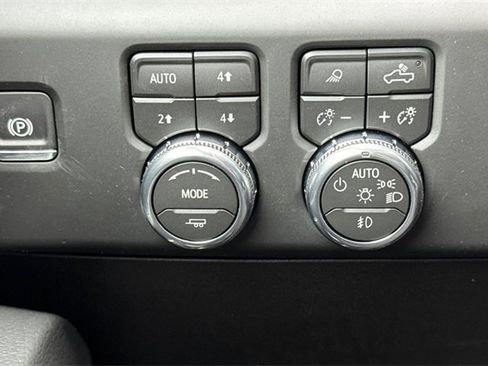 New 2026 GMC Sierra 2500 Denali w/ Denali Reserve Package image 31