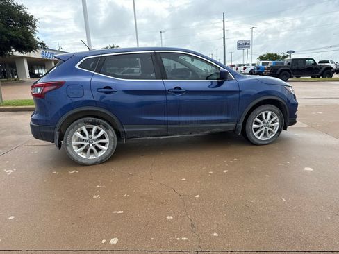 Used 2021 Nissan Rogue Sport S FWD image 8