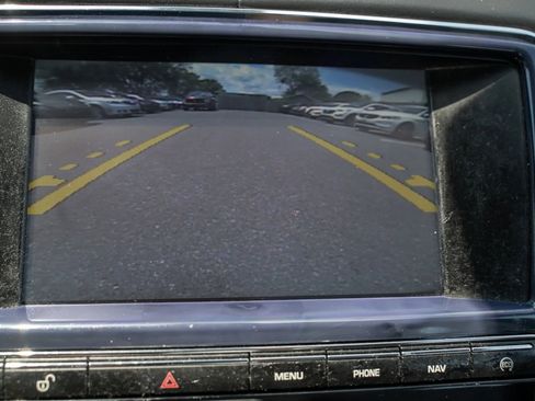 Used 2013 Jaguar XJ AWD image 26