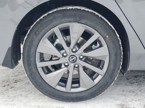 New 2026 Nissan Sentra SL w/ Floor Mat Package FWD image 5