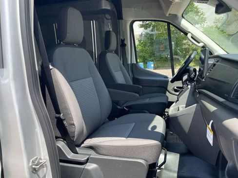 New 2026 Ford Transit 350 148 Medium Roof RWD image 21