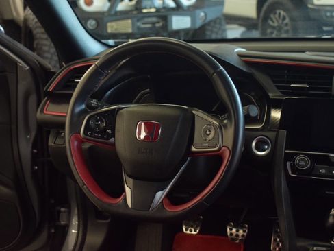 Used 2018 Honda Civic Type R image 53