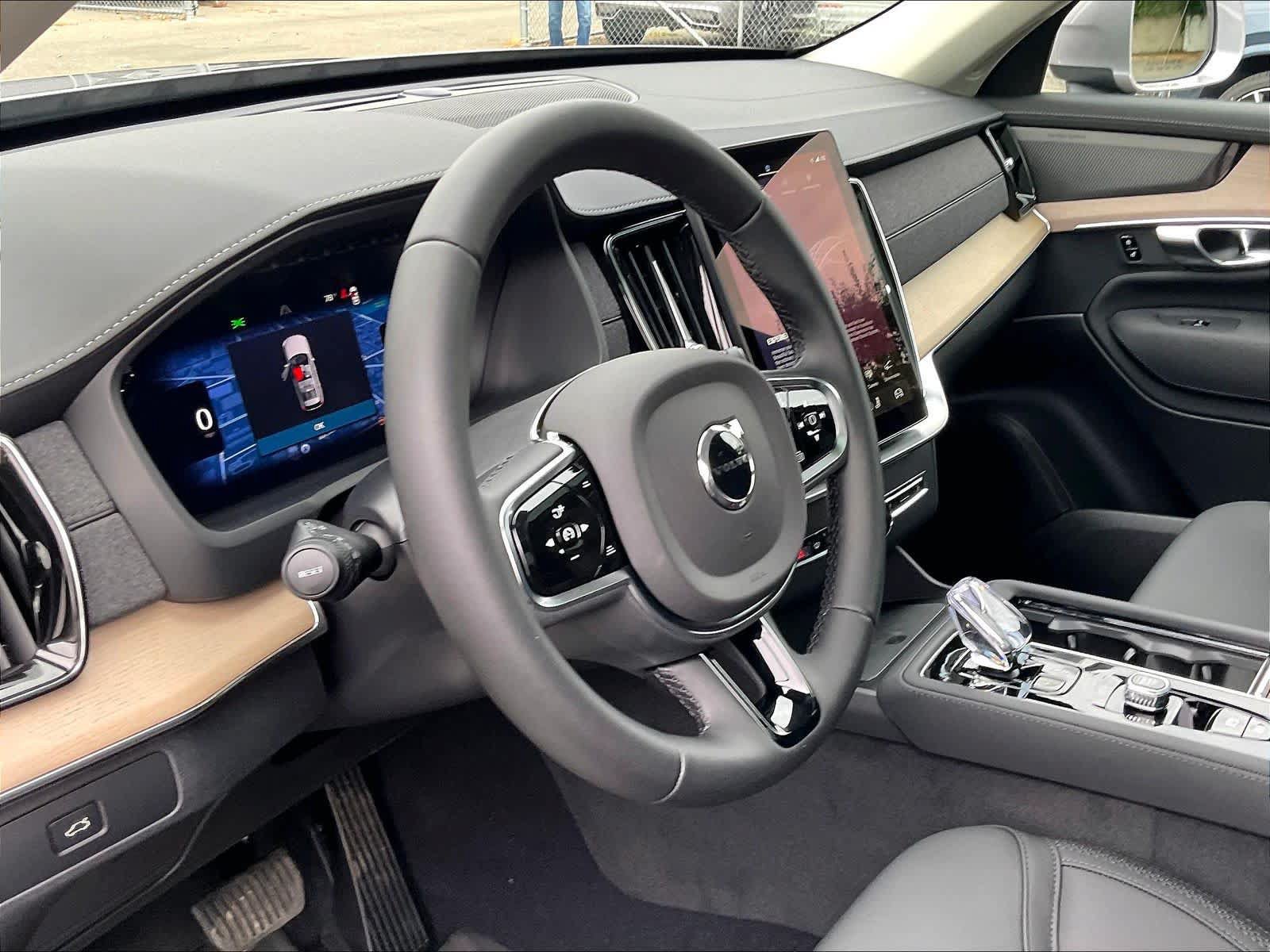 New 2027 Volvo XC90 B6 Plus AWD/4WD image 8