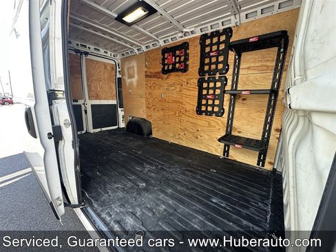 Used 2023 RAM ProMaster 2500 w/ Premium Appearance Group FWD image 19