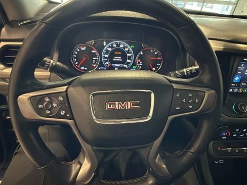 Used 2023 GMC Acadia AT4 w/ Technology Package image 32