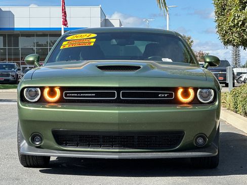 Used 2021 Dodge Challenger GT w/ Driver Convenience Group image 10