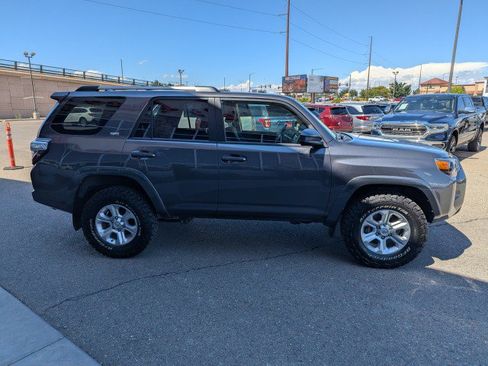 Used 2021 Toyota 4Runner SR5 AWD/4WD image 6