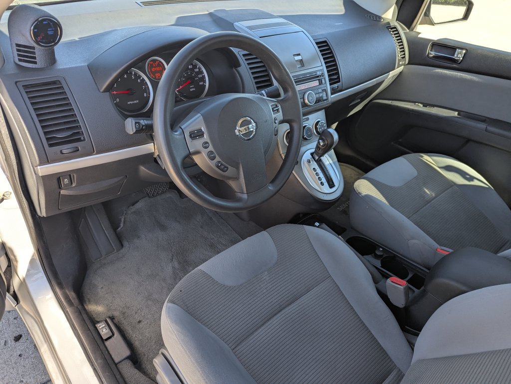 Used 2012 Nissan Sentra 2.0 S FWD image 13