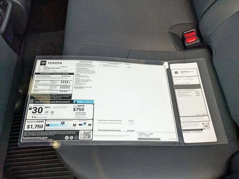 New 2025 Toyota RAV4 LE image 17