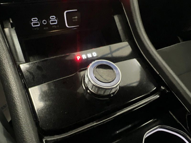 Used 2023 Jeep Grand Cherokee Altitude AWD/4WD image 31