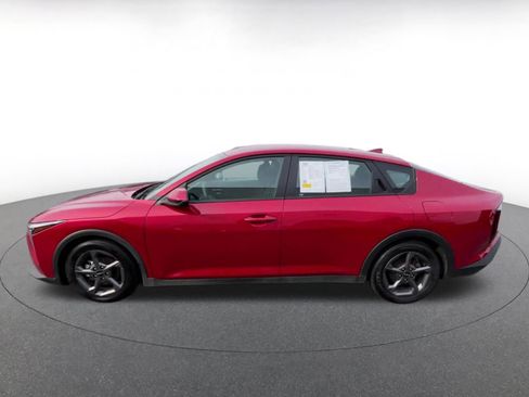 Used 2025 Kia K4 LXS image 6