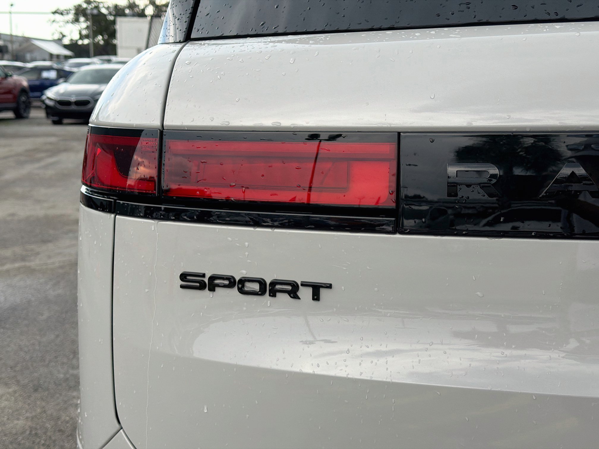 New 2026 Land Rover Range Rover Sport Dynamic SE AWD/4WD image 10
