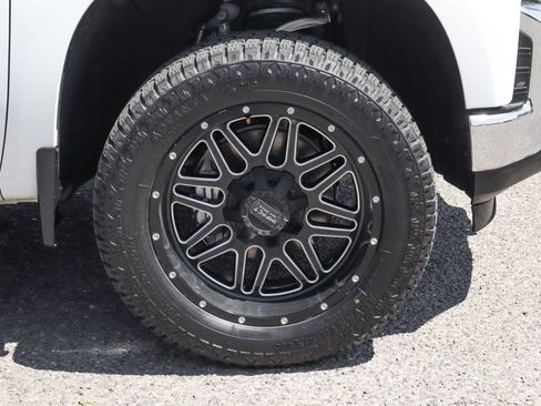 Used 2019 Chevrolet Silverado 1500 LT w/ All-Star Edition AWD/4WD image 45