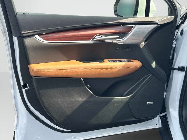 New 2026 Cadillac XT5 Premium Luxury AWD/4WD image 8