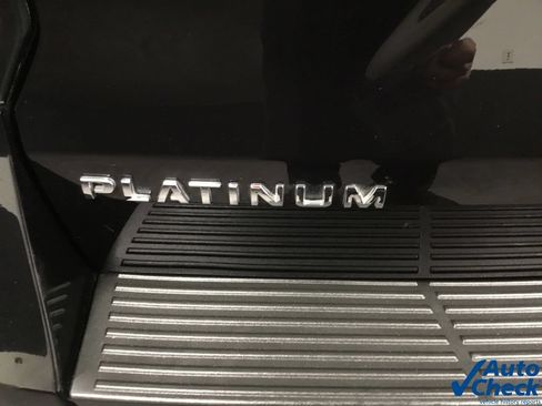 Used 2021 Ford Expedition Max Platinum AWD/4WD image 22
