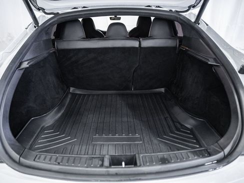 Used 2019 Tesla Model S Long Range image 9