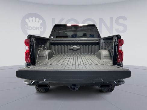New 2026 Chevrolet Silverado 1500 Custom Trail Boss w/ Midnight Edition AWD/4WD image 23