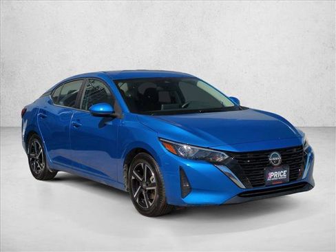 Used 2024 Nissan Sentra SV image 3