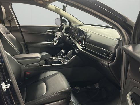 Used 2023 Kia Sportage EX FWD image 14