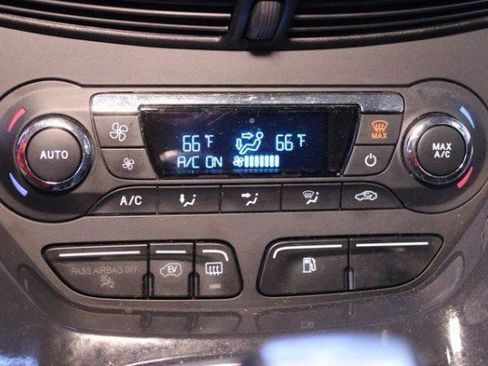 Used 2016 Ford C-MAX Energi SEL image 26