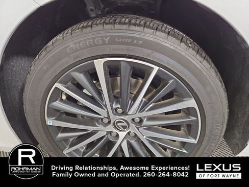 Certified 2024 Lexus ES 300h 300h image 12